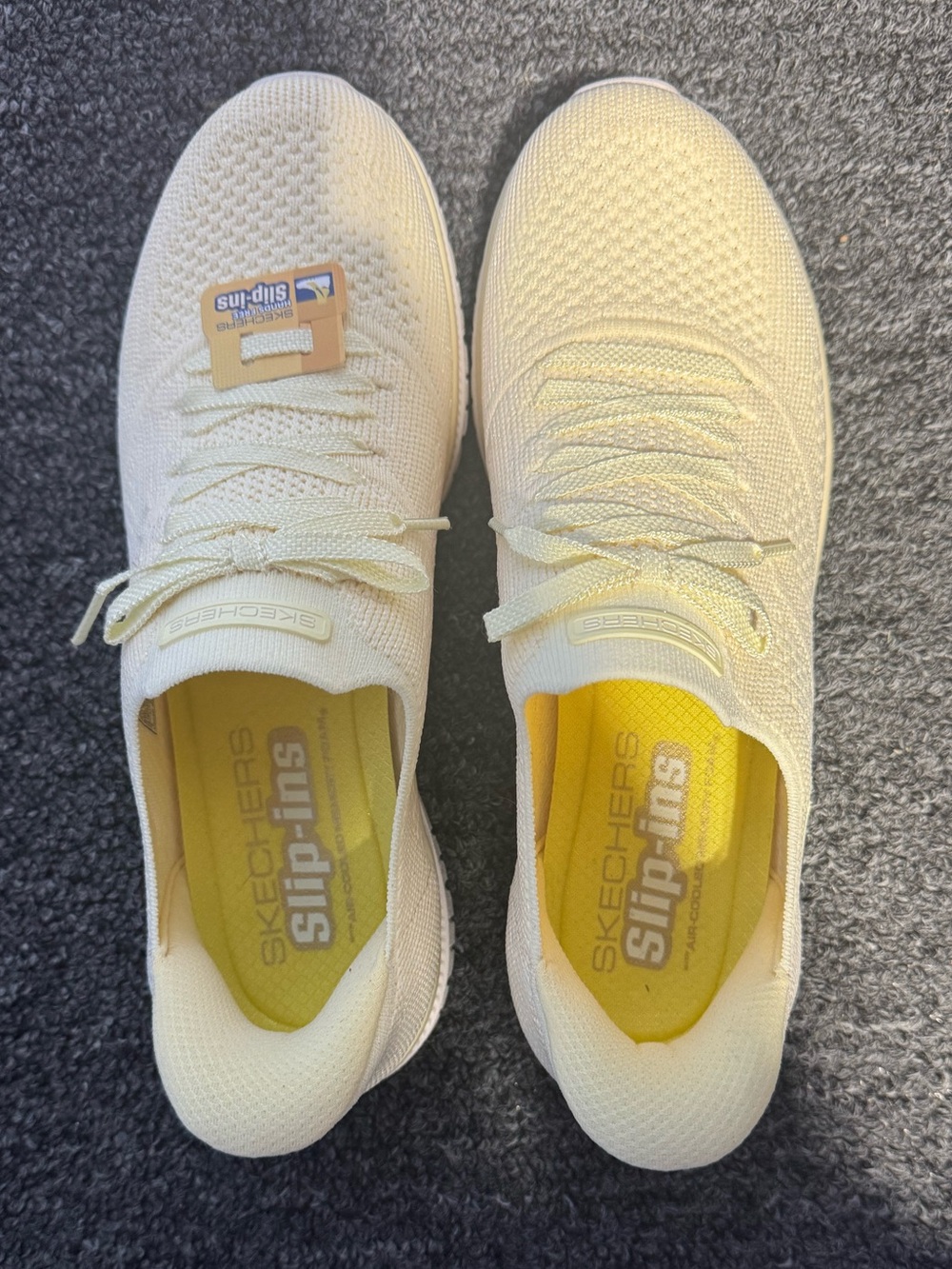 Skechers Women's Knit Slip-In Sneakers yellow, 8.5. NWOB